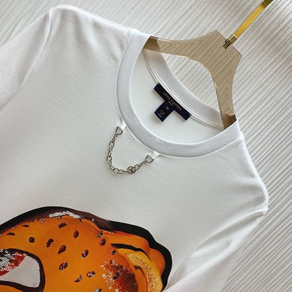 ☆超人気☆《特大ヒョウ柄がスタイルのアイコン☆》ルイヴィトン LV Tシャツ コピーヒョウ柄 1AFTSS